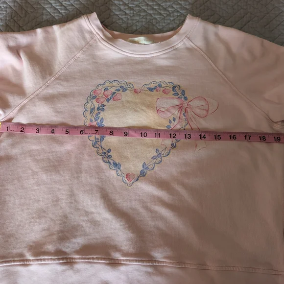 LoveShackFancy Pastel Pink Heart/Bow Sweatshirt Size XS (0221) - Picture 4 of 10